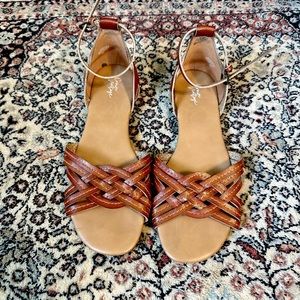 Crown Vintage Cognac Braided Sandal w Ankle Strap